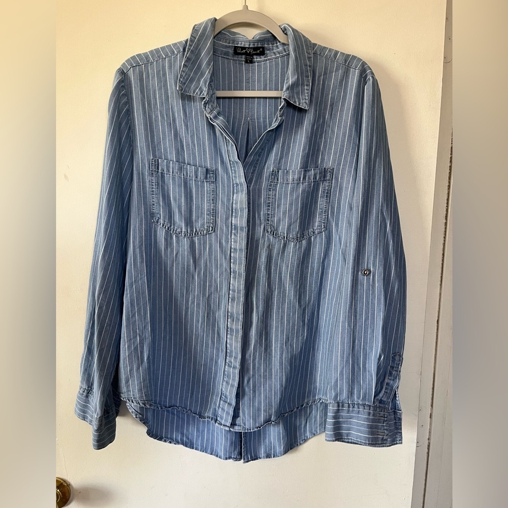 Velvet Heart Brand Blue Striped Button-Up Shirt w/ Pinstripes